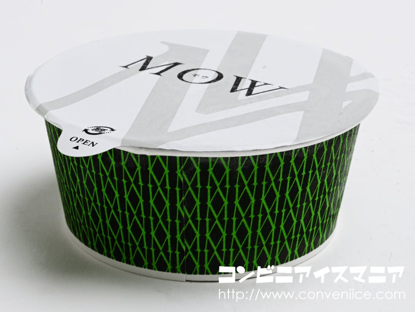 森永乳業 MOW (モウ)  スペシャル ピスタチオ＆ミルク