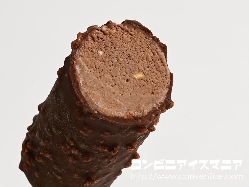 森永製菓 小枝アイスバー クリスプアーモンド＆チョコレート
