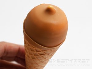ハーゲンダッツ クリーミーコーン 焦がしキャラメル＆マカデミア