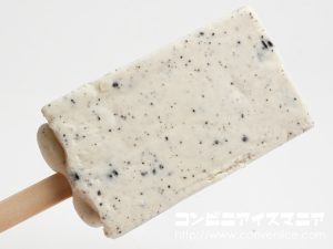 赤城乳業 濃厚クッキー＆クリームバー