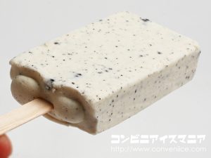 赤城乳業 濃厚クッキー＆クリームバー