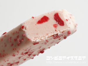 セブンプレミアム ストロベリーホワイトチョコレートバー