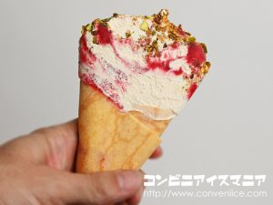 森永製菓 ザ・クレープ ピスタチオ＆ラズベリー