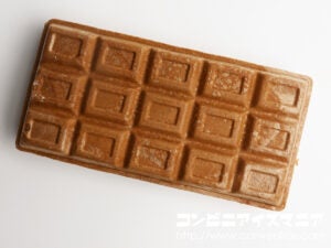 森永乳業 ピスタチオ＆チョコモナカ