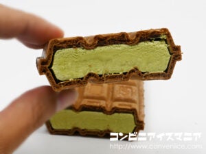 森永乳業 ピスタチオ＆チョコモナカ