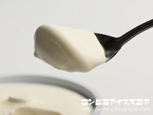 オハヨー乳業 monyu（モニュ）