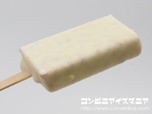 セブンプレミアム ワッフルコーンが入ったホワイトチョコ＆バニラ
