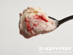 森永乳業 MOW (モウ) スペシャル きゅん濃いちご