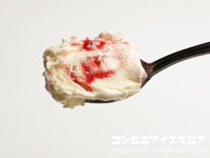 森永乳業 MOW (モウ) スペシャル きゅん濃いちご