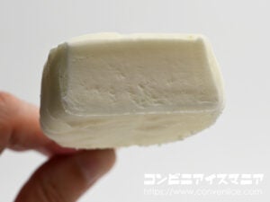明治ブルガリア フローズンヨーグルトデザート アロエ