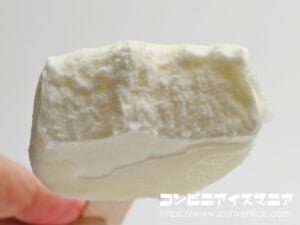 明治ブルガリア フローズンヨーグルトデザート アロエ