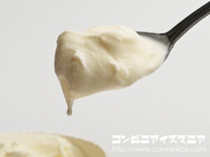 赤城乳業 もはや練乳を凍らせたようなアイス