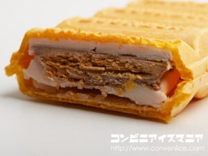 ブルボン ルマンドアイス 白桃カスタード