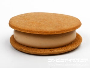 森永乳業 リプトン ミルクティーサンドアイス