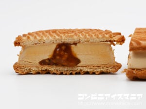 フタバ食品 キャラメルクッキーサンド