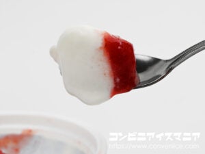 ロッテ クリームチーズアイス～Kiri®クリームチーズ使用～
