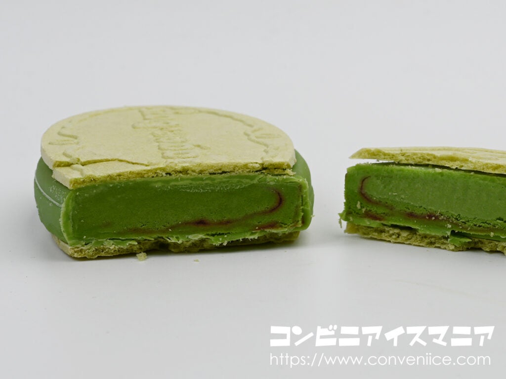 ハーゲンダッツ クリスピーサンド 抹茶ベリー