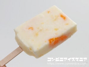 赤城乳業 ガツン、とみかん＆パイン 杏仁豆腐