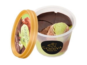 GODIVA カップアイス「ピスタチオ チョコレート」