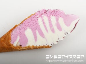 セブンプレミアム ワッフルコーン 巨峰ミルク