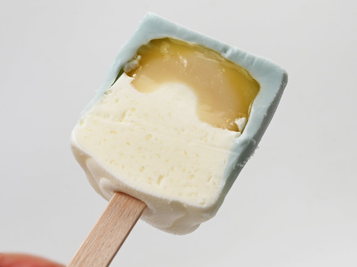 丸永製菓 あいすまんじゅう Dessert 塩バニラ