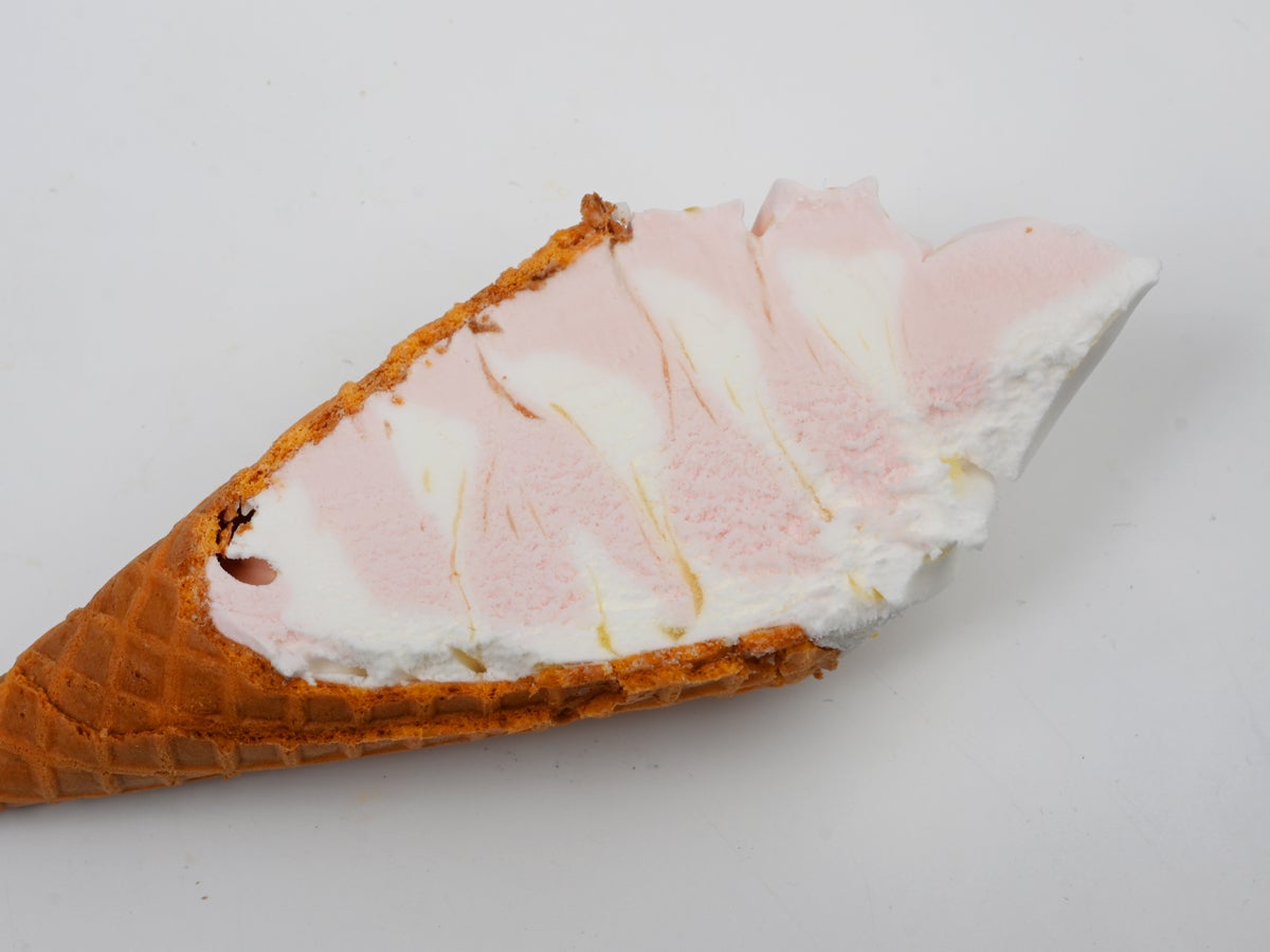 ロッテ ワッフルコーン ヨーグルト味